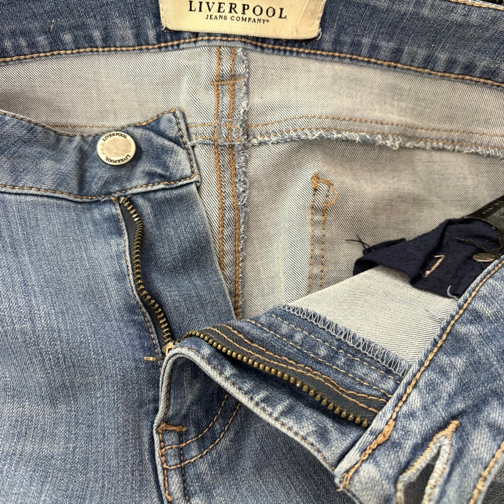 Liverpool Blue Straight Leg Jeans Size 28 - Picture 5 of 7